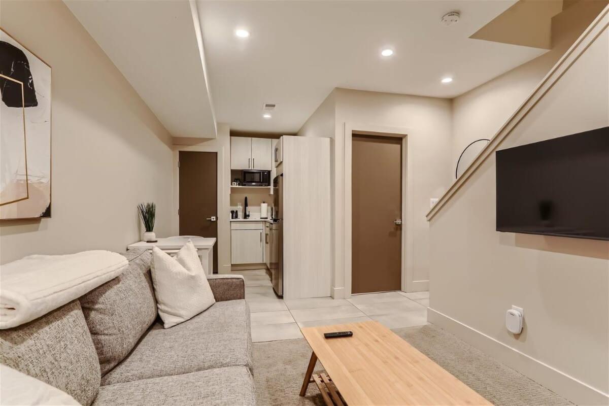 Serenity At Sloan'S 1-Br With A Modern Twist DEN Esterno foto