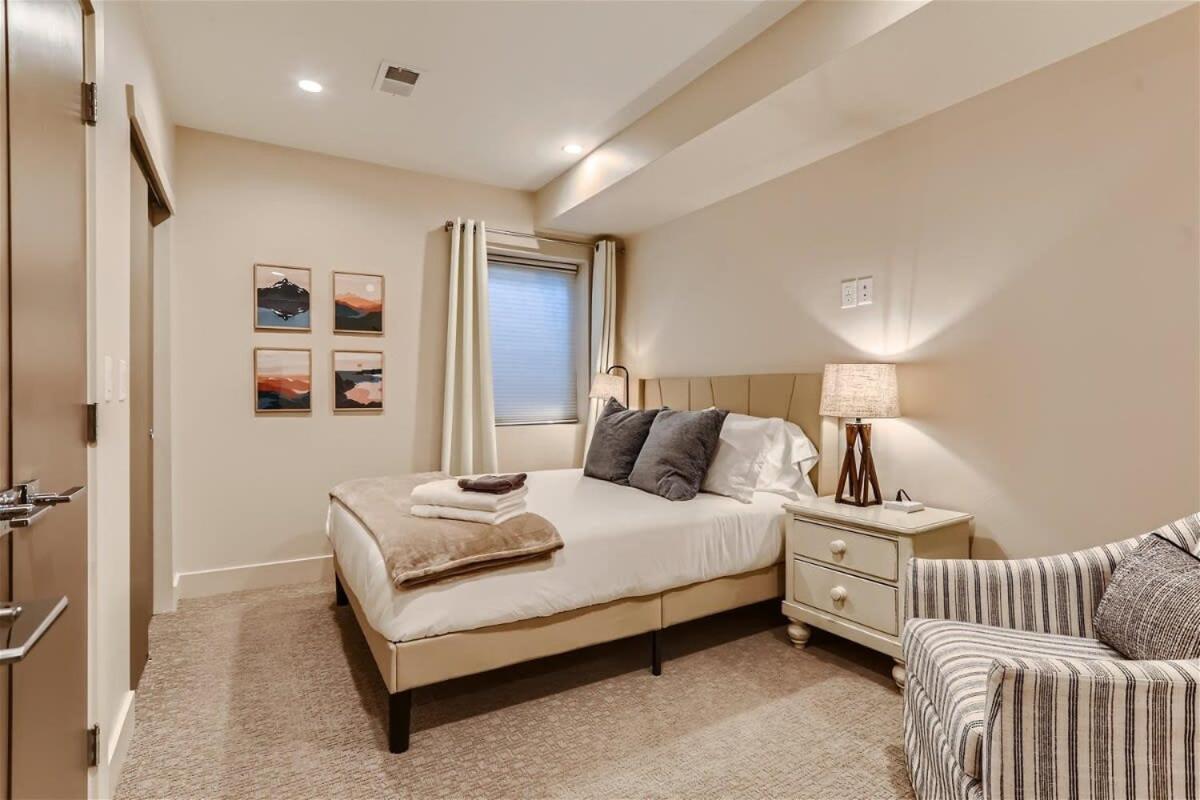 Serenity At Sloan'S 1-Br With A Modern Twist DEN Esterno foto