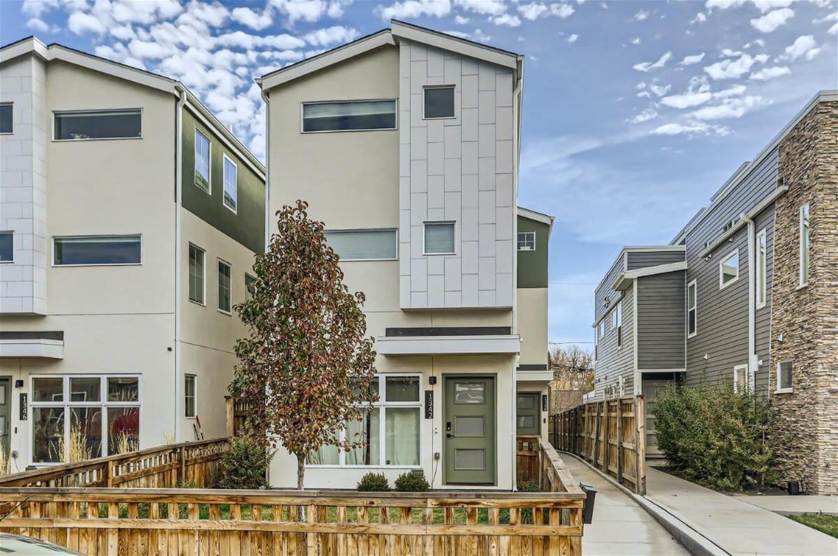 Serenity At Sloan'S 1-Br With A Modern Twist DEN Esterno foto